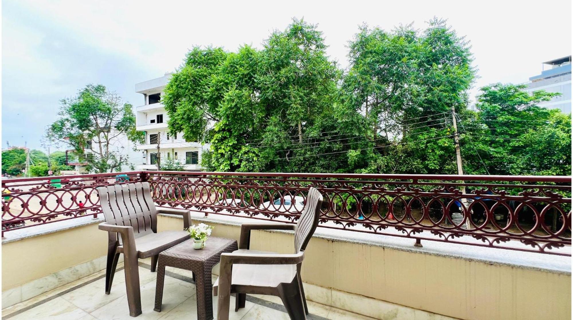 Olive Service Apartments - Golf Course Road Гургаон Екстериор снимка