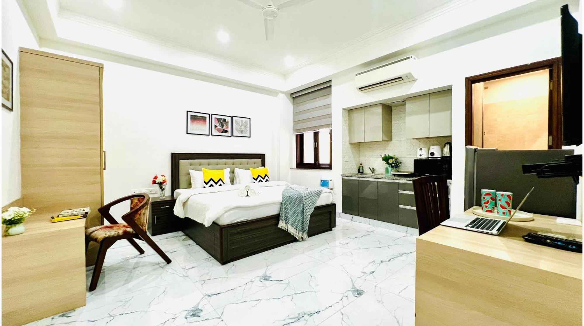 Olive Service Apartments - Golf Course Road Гургаон Екстериор снимка