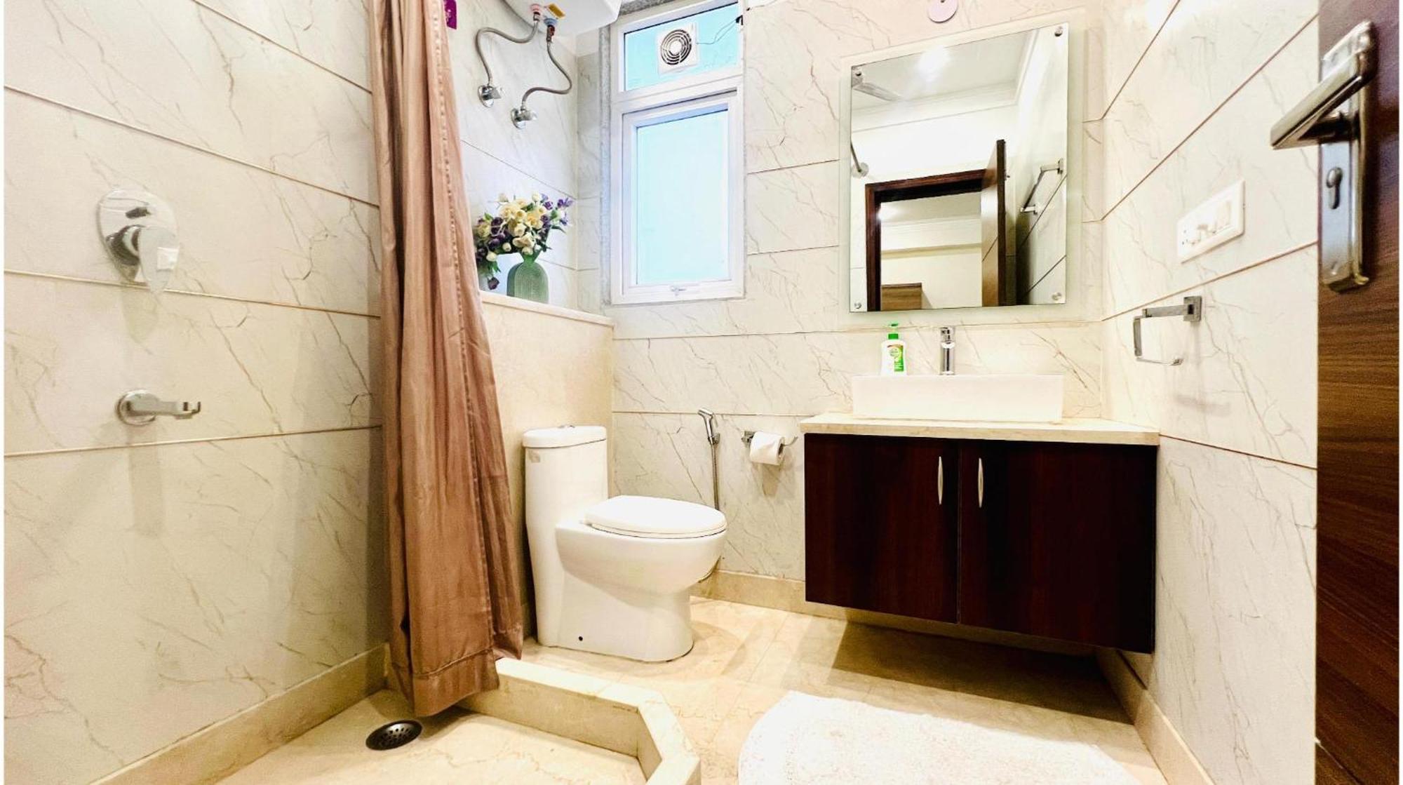 Olive Service Apartments - Golf Course Road Гургаон Екстериор снимка