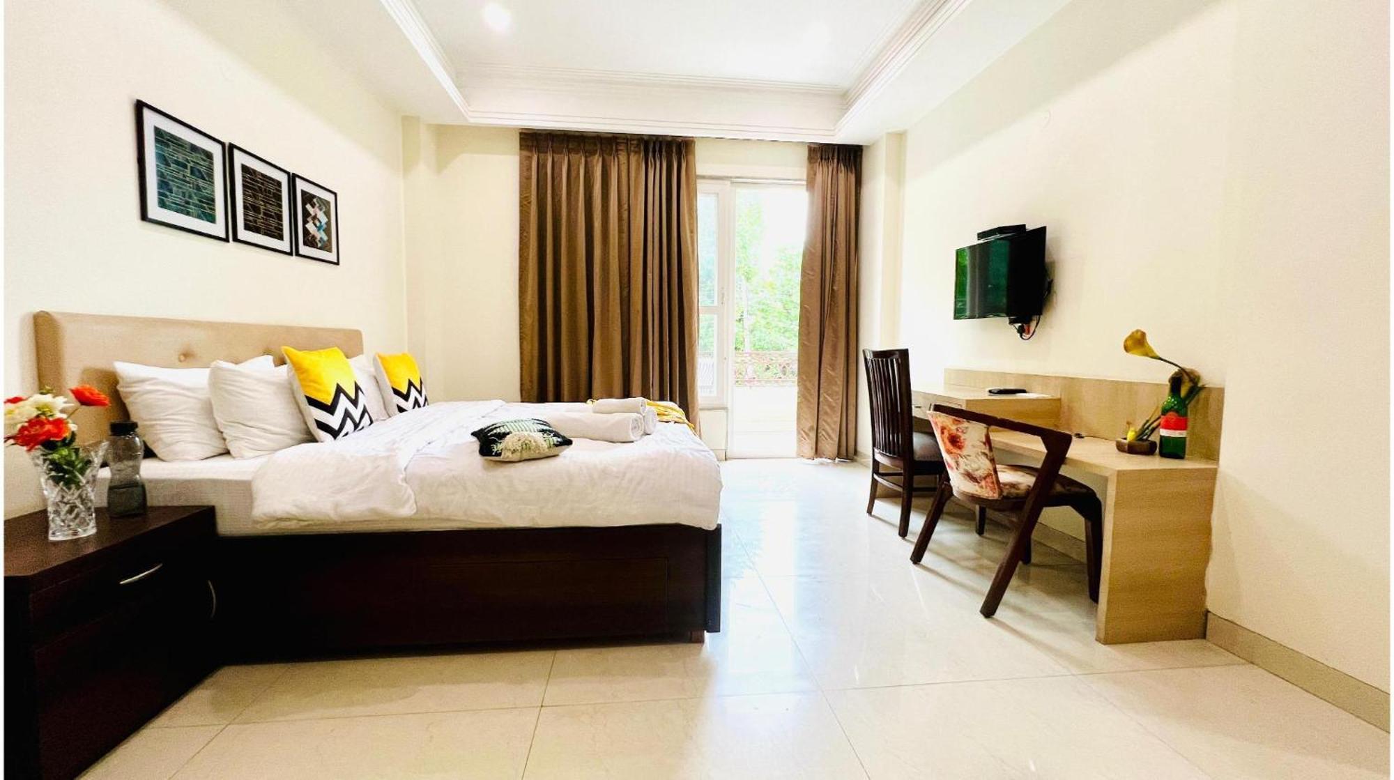 Olive Service Apartments - Golf Course Road Гургаон Екстериор снимка
