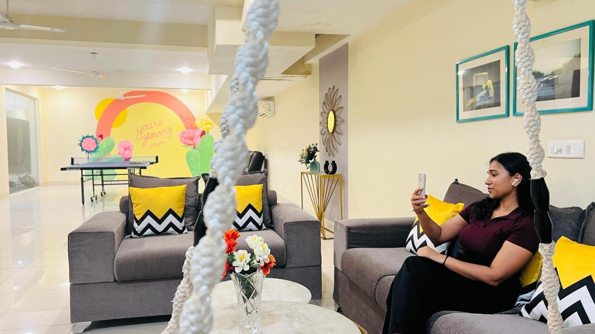Olive Service Apartments - Golf Course Road Гургаон Екстериор снимка